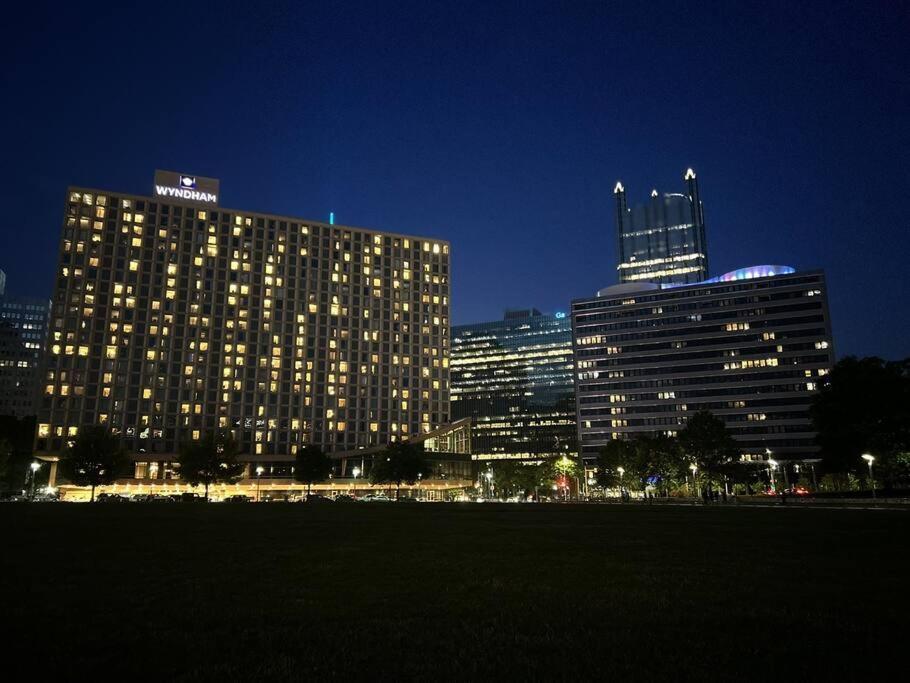 Sweeping Stadium Views Wonderfully Located 24-7 Parking Gym Lounge Pittsburgh Exterior foto